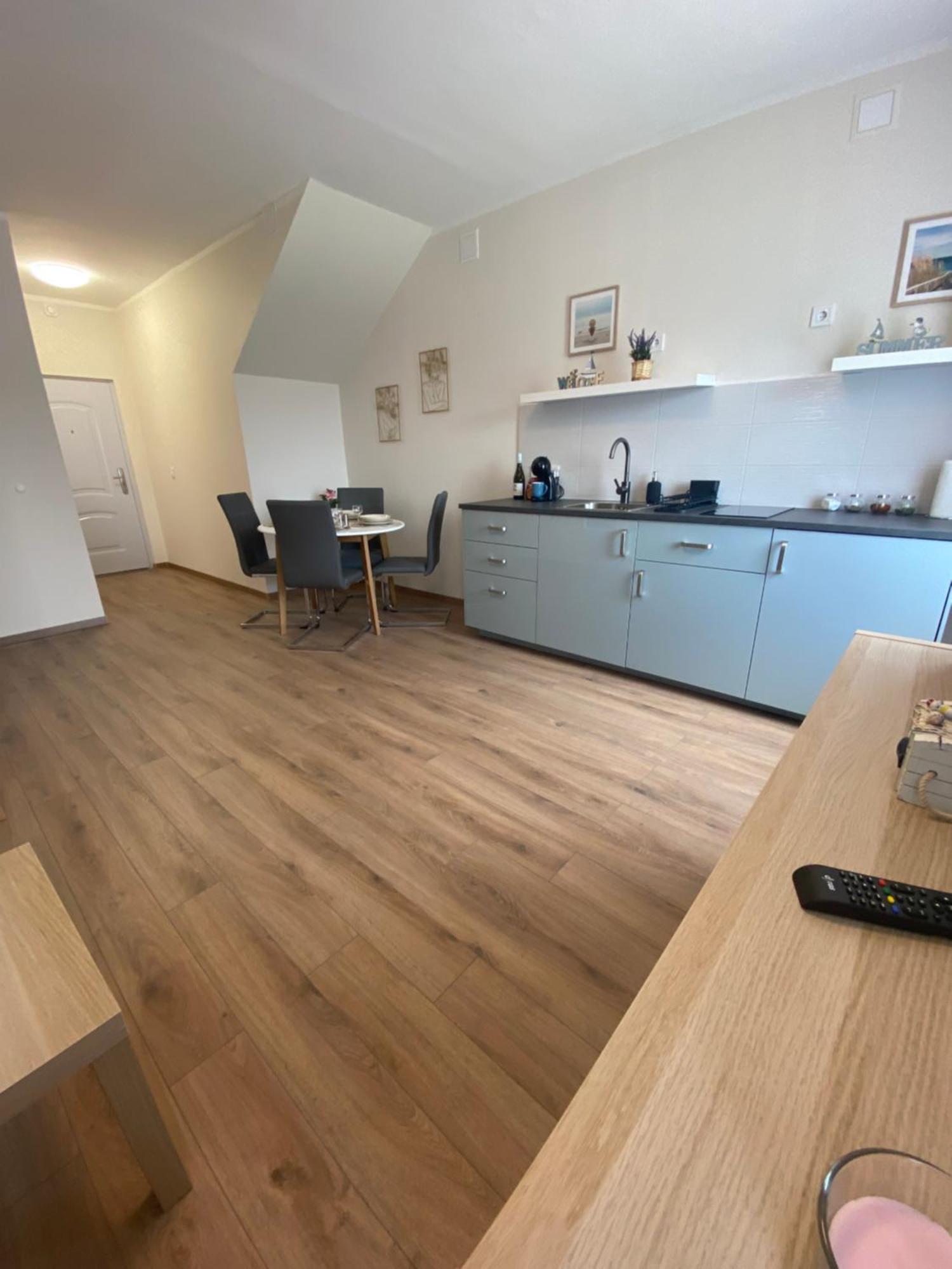 Azur Panorama Apartman Alsoors Bagian luar foto